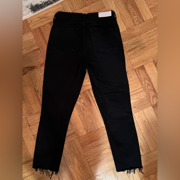 Re/Done High Rise Straight Leg Jeans in Black - Size 27 / Very Good Condition! - Picture 5 of 6